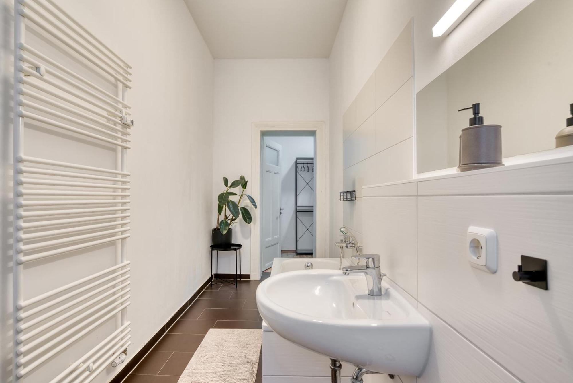 Ferienwohnung Homy I Altbaucharme Netflix Und Wlan Leipzig Exterior foto